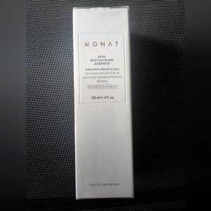 Monat Skin Revitalising Essence